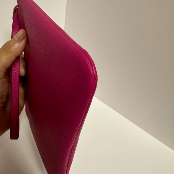 Kate Spade Saffiano PVC Small Wrislet, Bubble Gum Pink, NWT - Picture 8 of 9